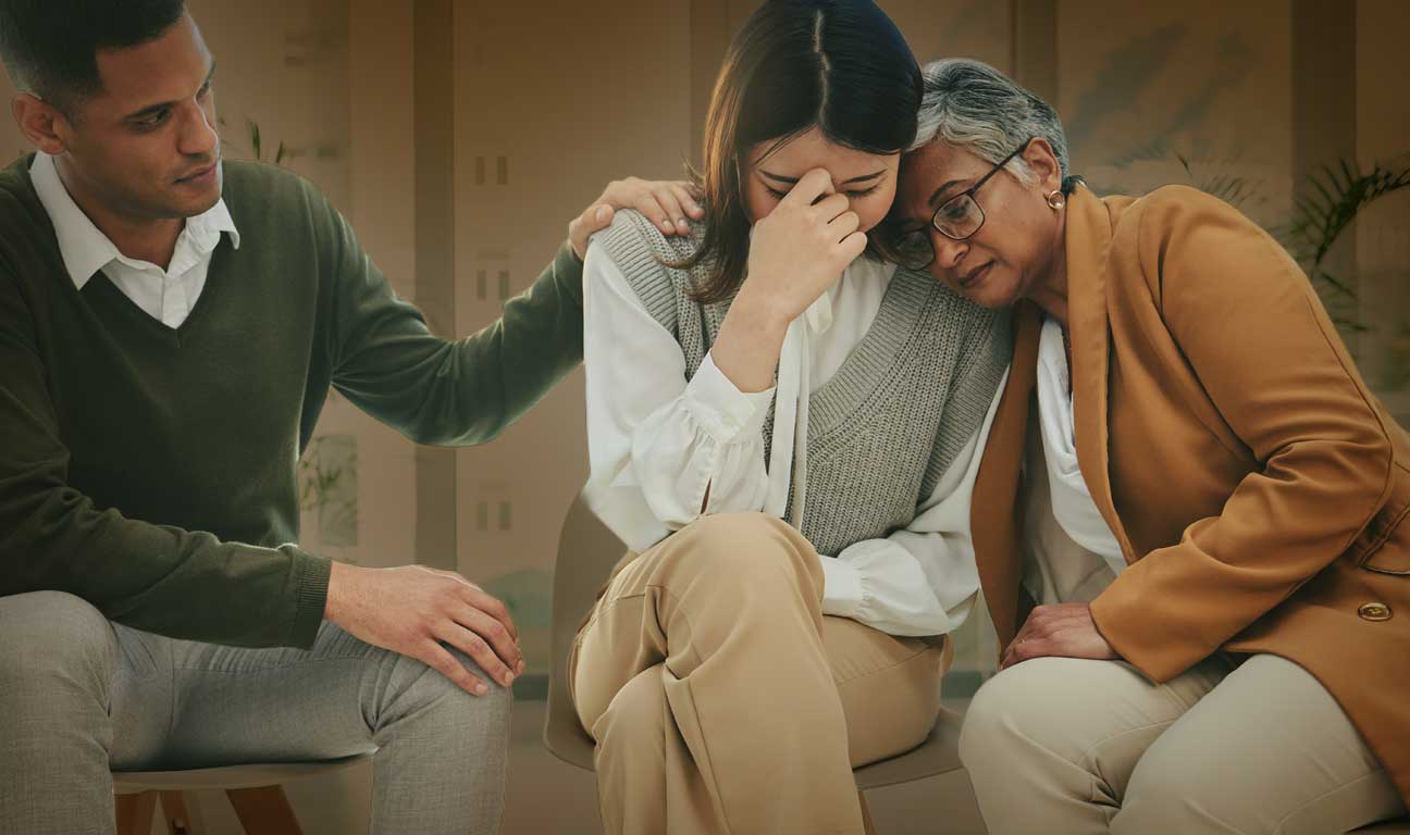 Disinheriting a child can tear a family apart, if —revealed only after the parent in question has died— it comes as a surprise. Much of this conflict can be avoided if the parent in question has a candid conversation with family members in advance.