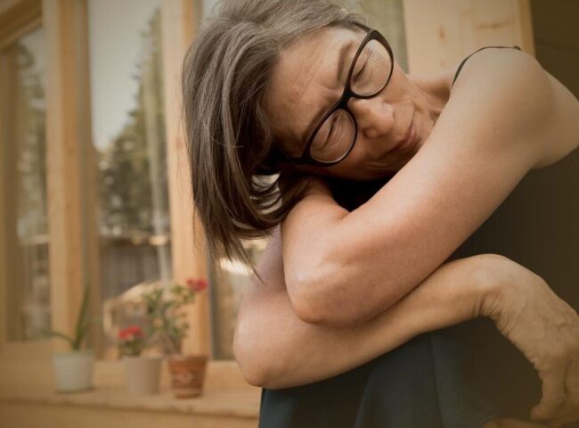 It is not always clear whether an aging parent or relative needs help. Familiarize yourself with the warning signs. If you become aware that a loved one needs help, you will be better prepared to provide support for their safety and well-being.