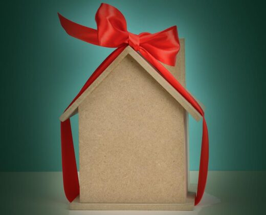 Have you recently inherited a house that’s completely paid off? Congratulations! But before you start celebrating, it’s essential to understand what comes next. This video will give you a clear picture of what to expect and how to navigate the process.