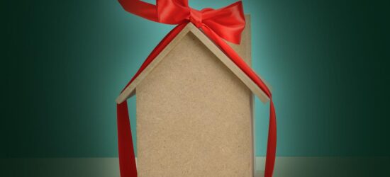 Have you recently inherited a house that’s completely paid off? Congratulations! But before you start celebrating, it’s essential to understand what comes next. This video will give you a clear picture of what to expect and how to navigate the process.