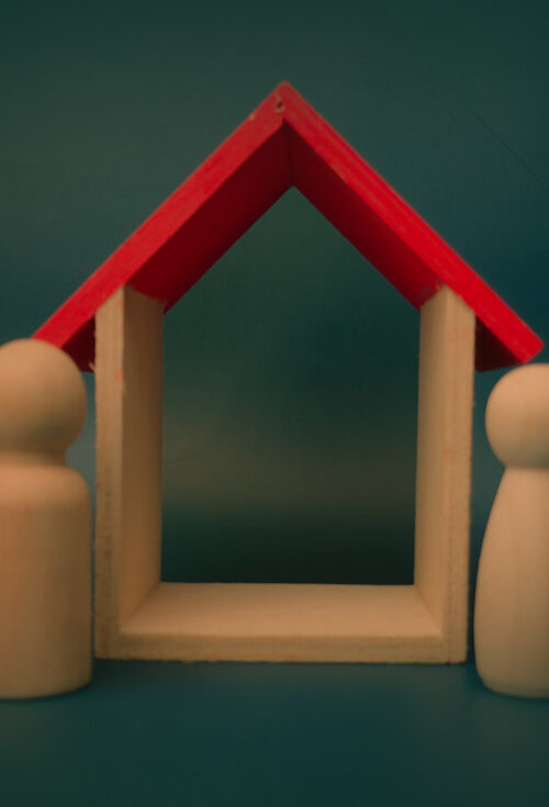 Dealing with property matters after the loss of a loved one can be overwhelming. Learn how to navigate Ontario's survivorship application process effectively with this comprehensive guide.