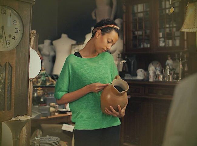 In this comprehensive guide, you'll learn how to distinguish between wishful thinking and realistic market values, ensuring every item is priced to sell while maximizing returns.