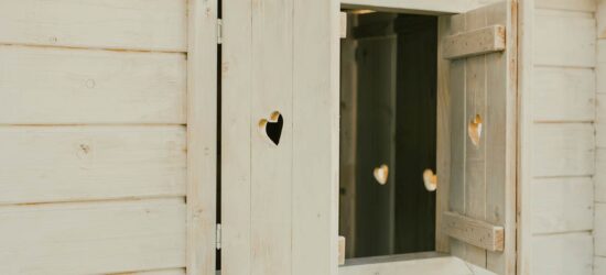 If you and your siblings are on track to one day inherit your parents’ home, take heed of this cautionary tale, and learn how to avoid the same fate. Does this man owe his siblings anything more? All the experts to share their take on the situation.