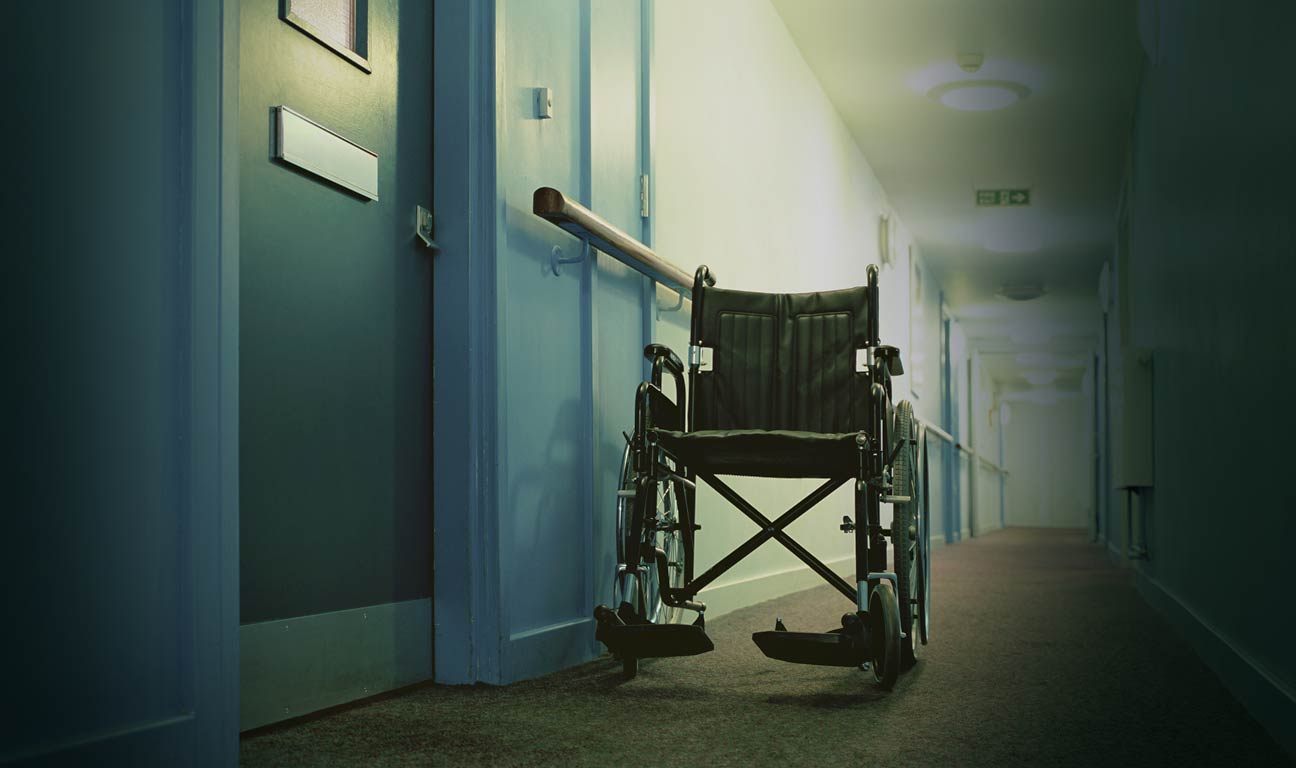 In Ontario, long-term care homes must follow a law called the Fixing Long‑Term Care Act, 2021, which includes a Residents’ Bill of Rights. This resource explains these rights in language that’s easy to understand.