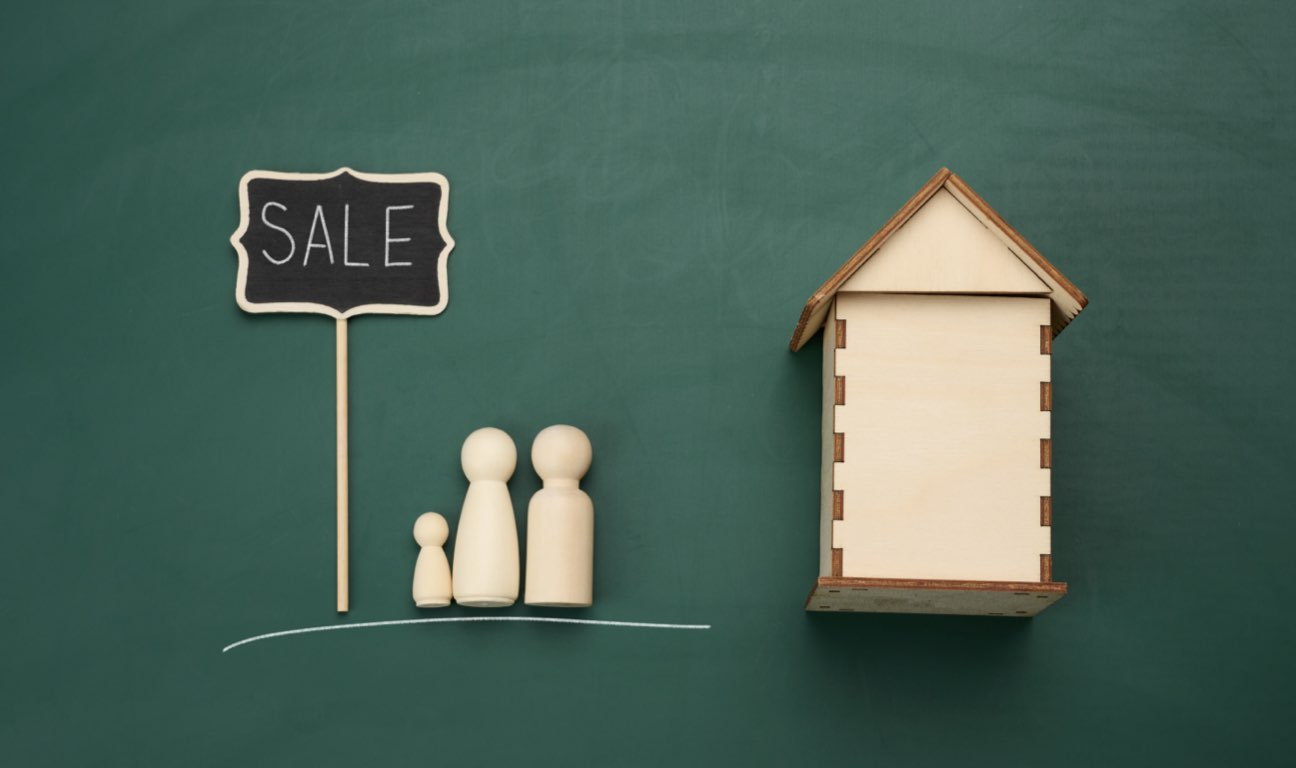 Losing a loved one is hard enough, but selling their home can bring up even more emotions. Selling a loved one’s home is never easy, but with the right support, you can move forward with care and confidence.