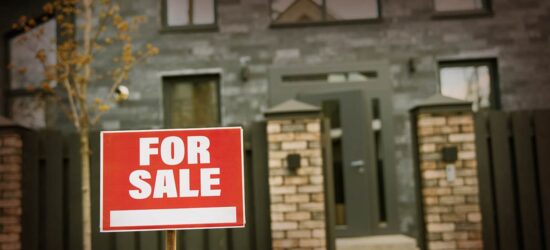 Early inheritance is an increasingly popular route towards homeownership: a way for Canadian families to support younger generations...