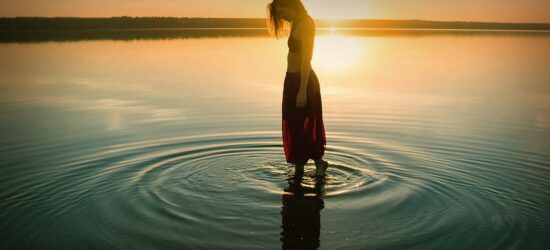 The initial loss of a loved one is a traumatic experience all on it’s own, but the multitude of losses that follow are surprising, and just as painful. These "secondary losses" are all the messy, unexpected, complicated consequences that come after loss; they exacerbate feelings of sadness, isolation, and stress.