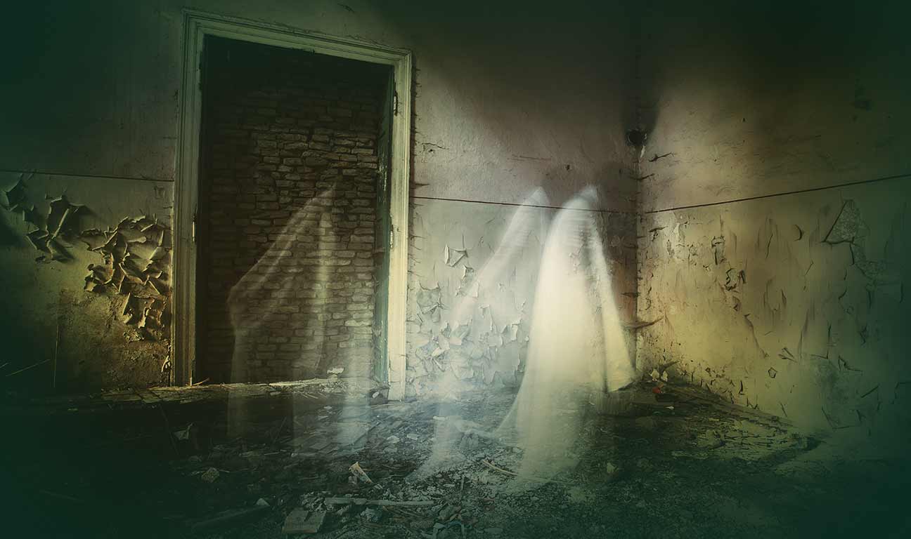 Passing down real estate to loved ones gets more complex when the property lies across international borders. Unlike domestic transfers, international real estate transfers involve navigating different legal systems, tax obligations, and reporting requirements. Luckily, there are legal structures and tax strategies that can minimize the complications and ensure that your property passes smoothly to your heirs.