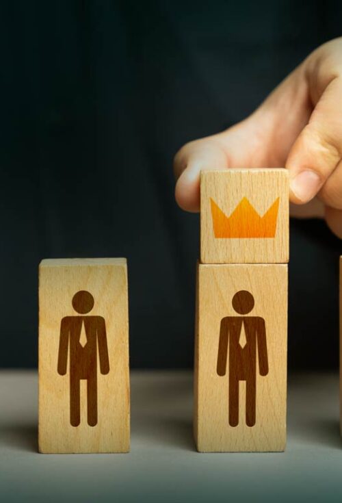 Acting as an Estate Trustee can be challenging. It is important to appoint an individual who is responsible and reliable to fulfil this role as they have a fiduciary responsibility to the beneficiaries.