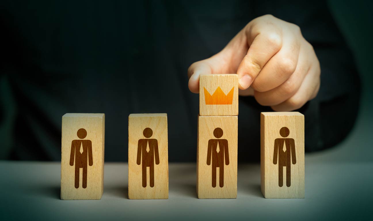 Acting as an Estate Trustee can be challenging. It is important to appoint an individual who is responsible and reliable to fulfil this role as they have a fiduciary responsibility to the beneficiaries.