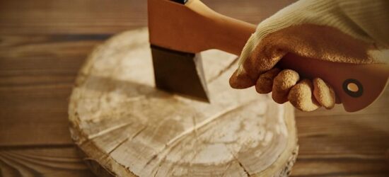 Ever wonder what someone does when they want to keep their estate in the family, but hate all their current relatives? American lumber baron, Wellington Burt, came up with a 'spiteful' solution... which kept most of it 'tied up' for 91 years!