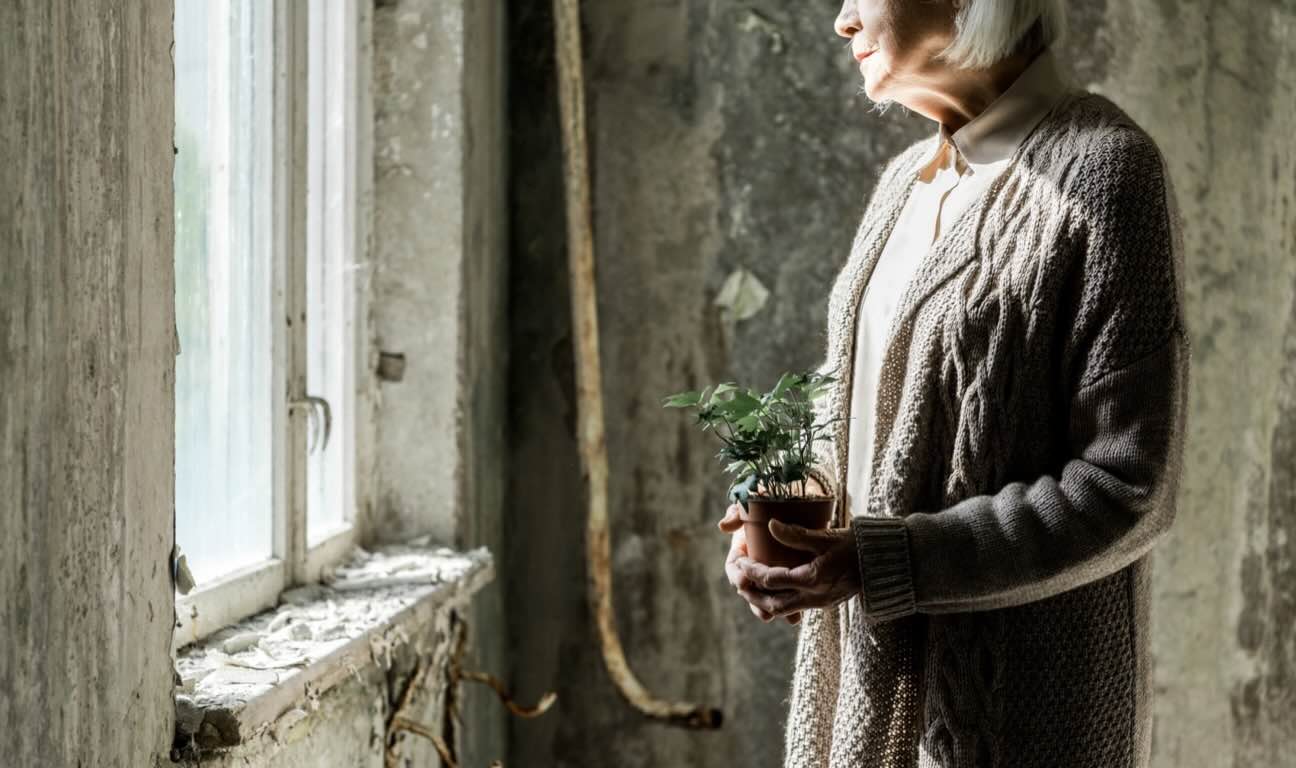 $500K estate of woman under care of public guardian will go to Winnipeg Foundation. Court finds note leaving only $1 to family and friends, written by woman who led 'solitary life,' is valid...