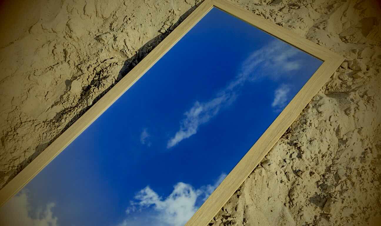 This episode of Financial Decoder explores inheritance from both perspectives: the person planning to pass on wealth and the heir receiving it.