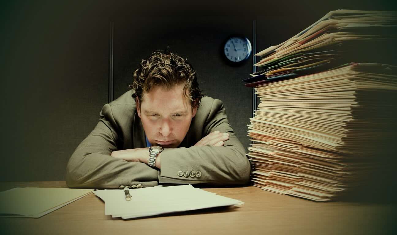 If you think the executor or administrator of a decedent’s estate is mismanaging the assets within it, it’s easy to feel powerless. However, when you know what steps to take, you may be able to hold the executor accountable while preventing further loss.