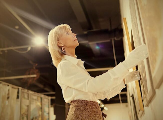 There are a few key options to transfer art to the next generation outside a will, mitigating taxable capital gains and probate fees. Here's what to consider and why it’s time to get proactive...